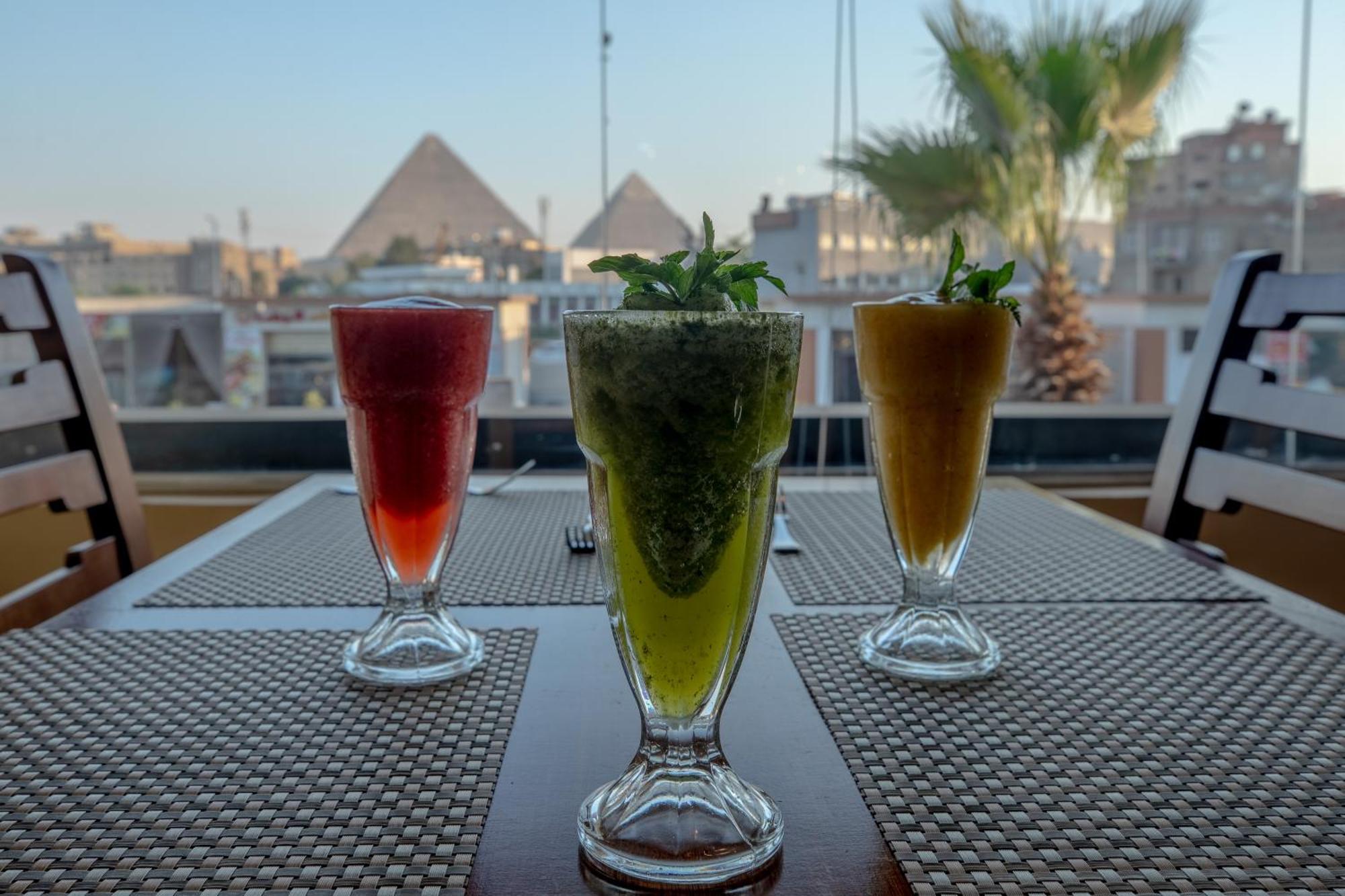 The Muse Pyramids Inn Kafret el-Gabal Eksteriør billede